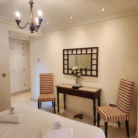 Apartment Luxury 2 Bedroom Apartment, Sierra Blanca, Marbella