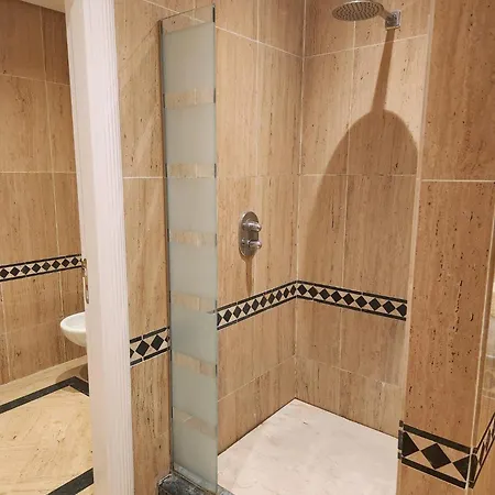 Luxury 2 Bedroom Apartment, Sierra Blanca, Apartment *