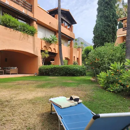 Apartment Luxury 2 Bedroom Apartment, Sierra Blanca,