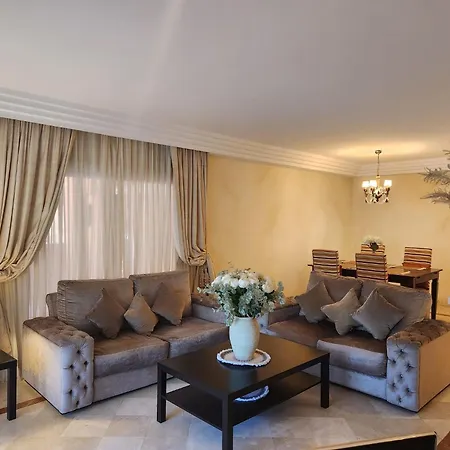 Luxury 2 Bedroom Apartment, Sierra Blanca,